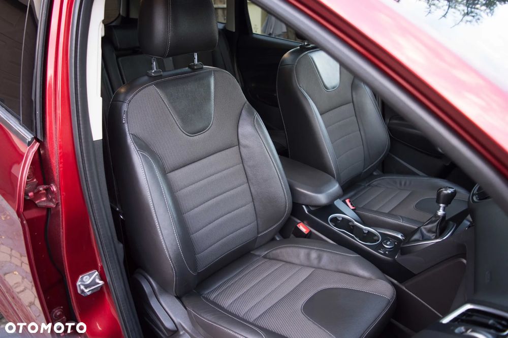 Ford Kuga 2.0 TDCi 2x4 Individual - 25