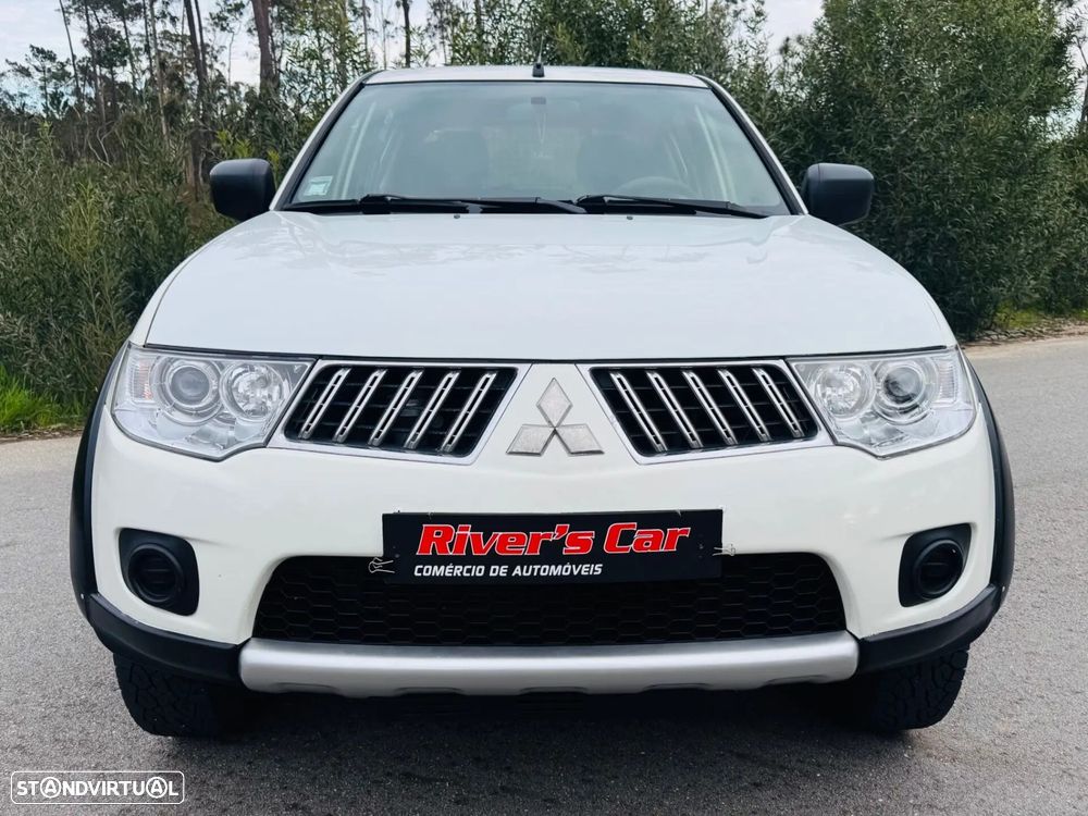 Mitsubishi L200 2.5 DI-D CD Intense AC/JLL - 4