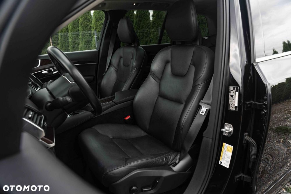 Volvo XC 90 T6 AWD Momentum - 10