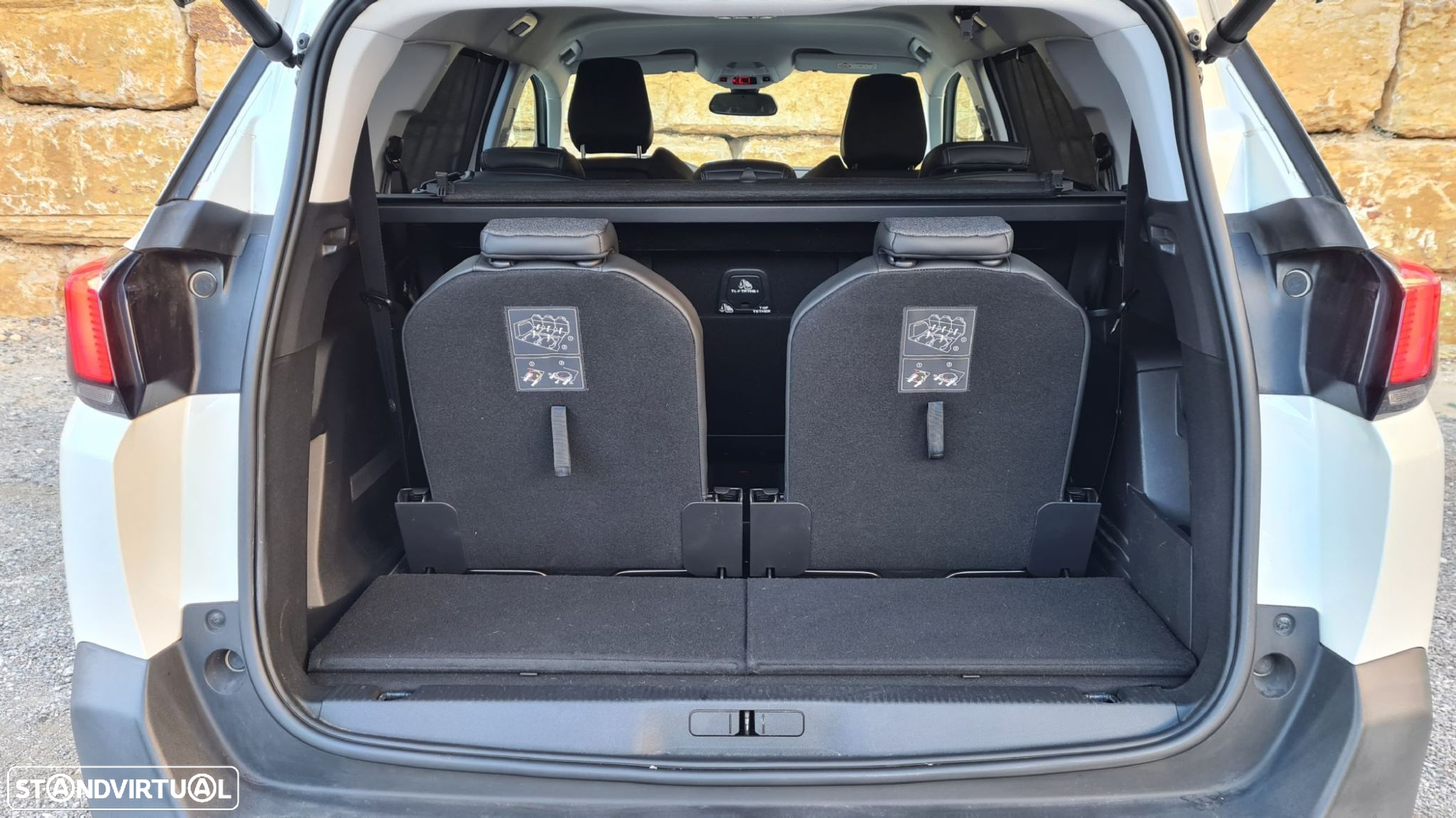 Peugeot 5008 1.6 BlueHDi Allure EAT6 - 54