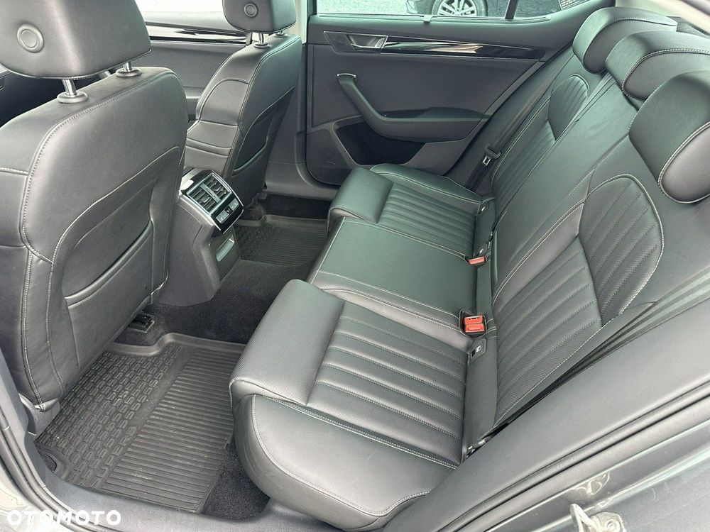 Skoda Superb 2.0 TSI 4x4 L&K DSG - 5