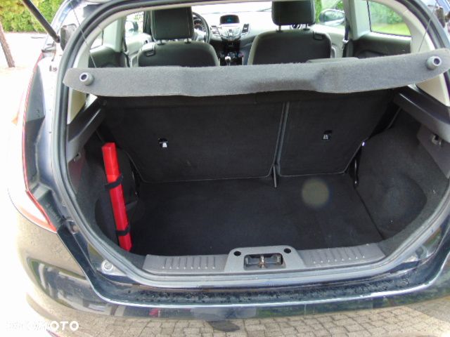 Ford Fiesta 1.5 TDCi Champions Edition - 12