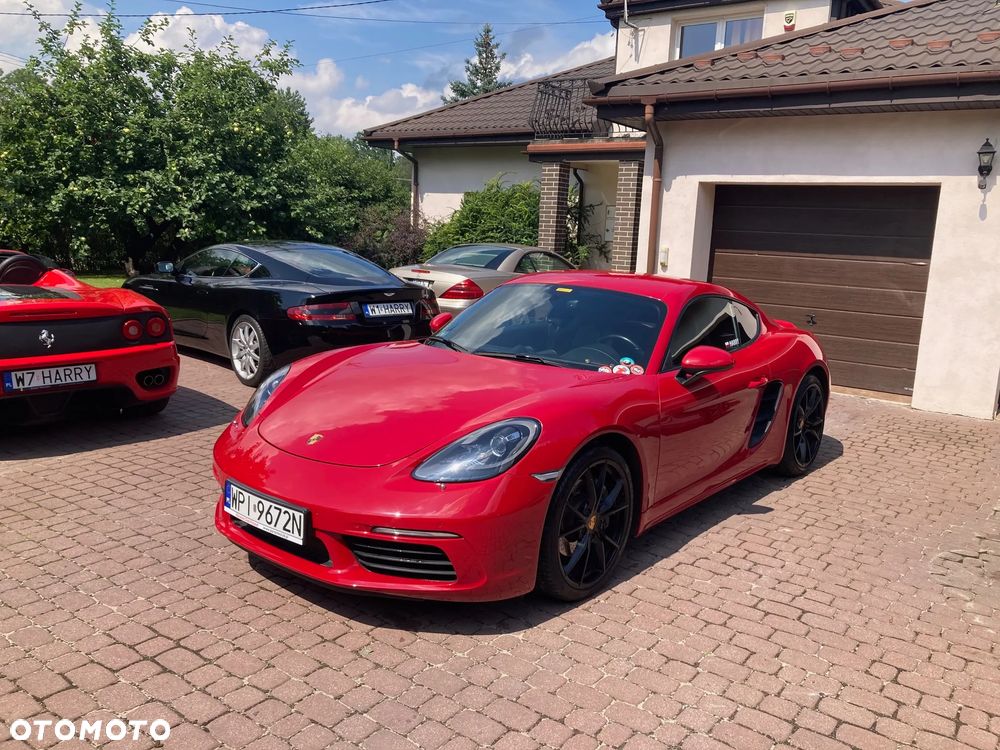 Porsche 718 Cayman