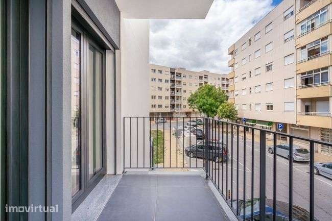 Apartamento T3 Semi-novo com Varandas em Real, Braga - Grande imagem: 2/10