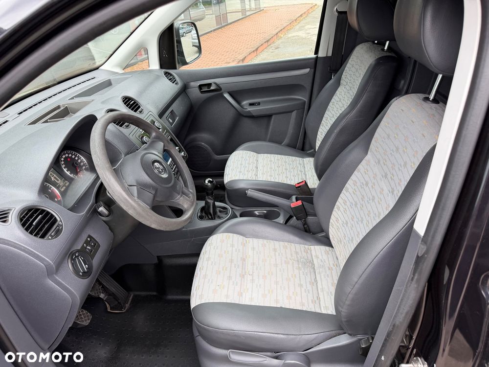 Volkswagen Caddy III - 14