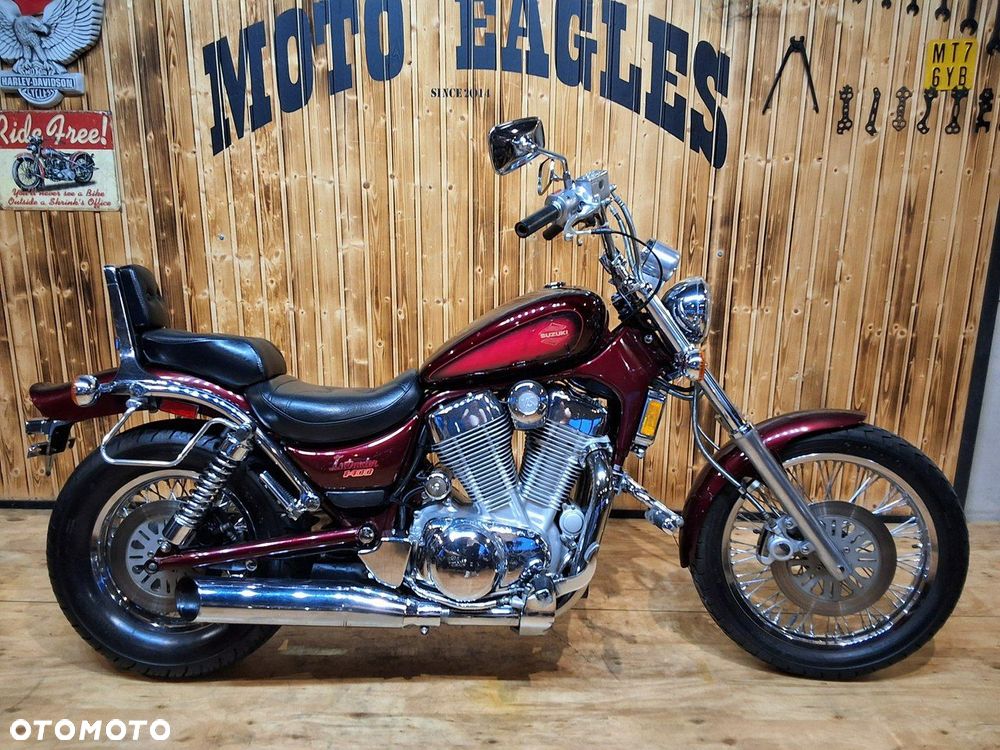 Suzuki Intruder - 1