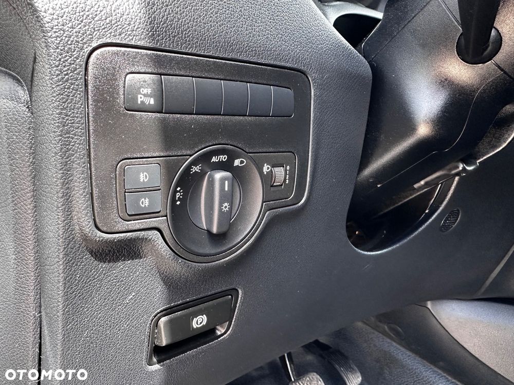 Mercedes-Benz Vito - 18