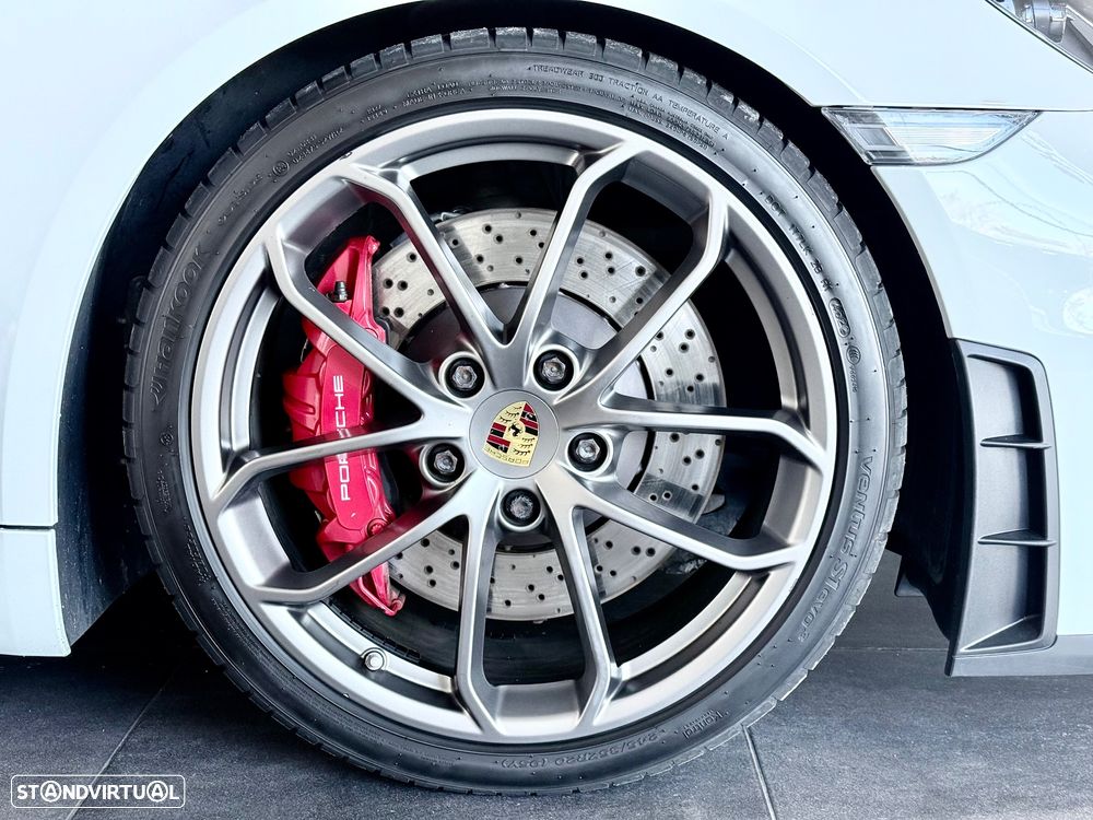 Porsche 718 Spyder Standard - 10