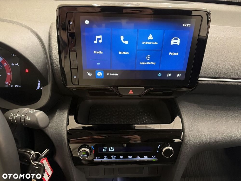 Toyota Yaris Cross Hybrid 1.5 Comfort - 17