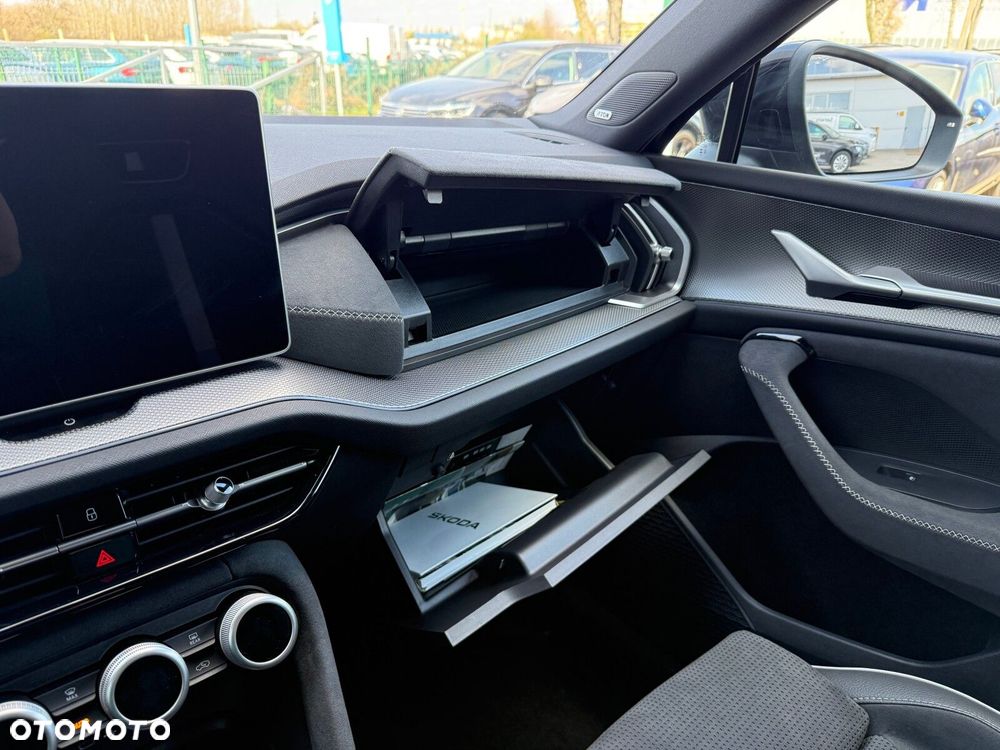 Skoda Kodiaq 1.5 TSI iV PHEV 4x2 Sportline DSG - 18