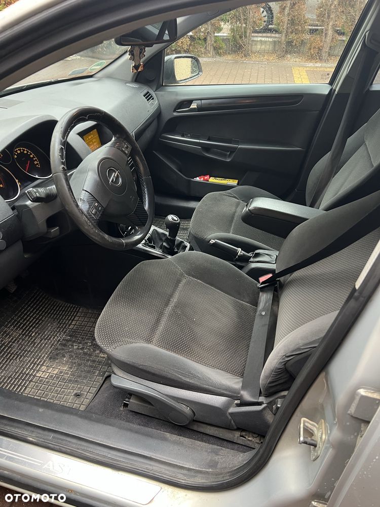 Opel Astra - 8