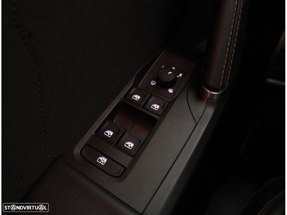 Cupra Formentor 1.5 eTSI DSG - 23