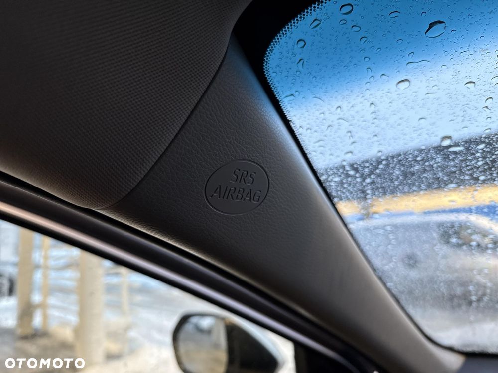 Toyota Camry 2.5 Hybrid Prestige CVT - 21