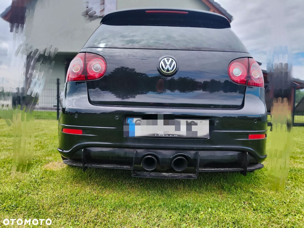 Volkswagen Golf - 1