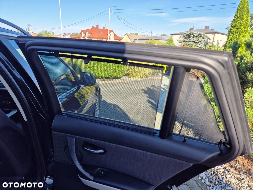 BMW Seria 3 320d - 8