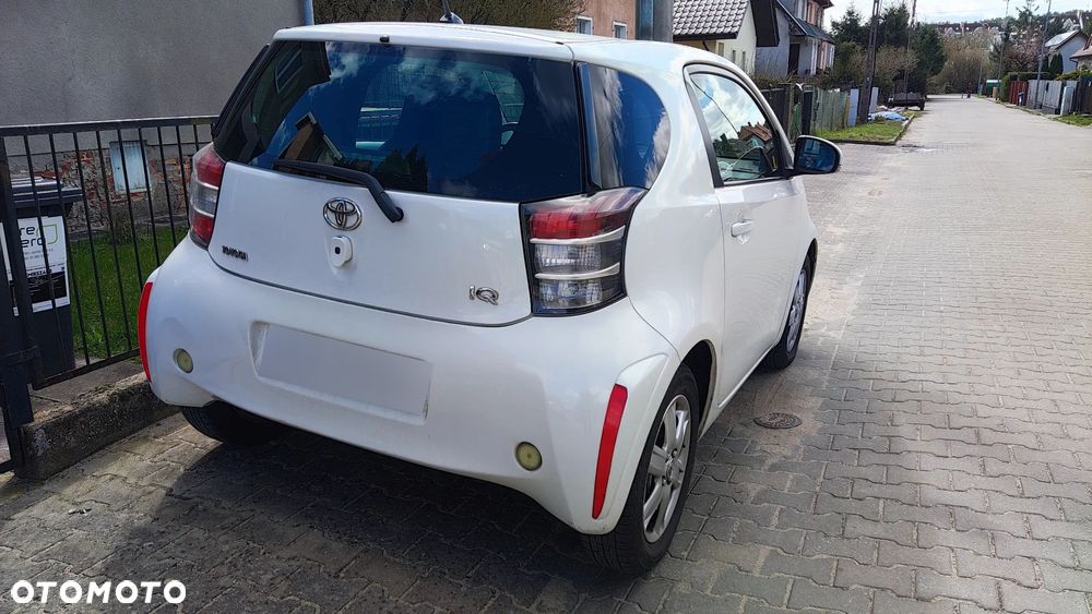 Toyota iQ 1.0 Sol - 4
