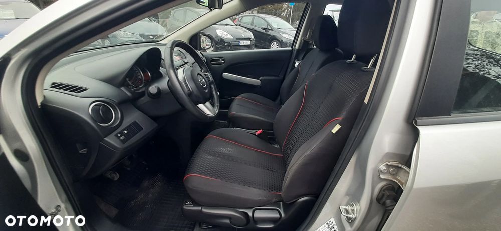 Mazda 2 - 27