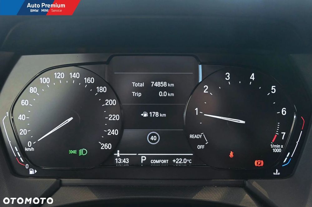 BMW Seria 2 218i - 5