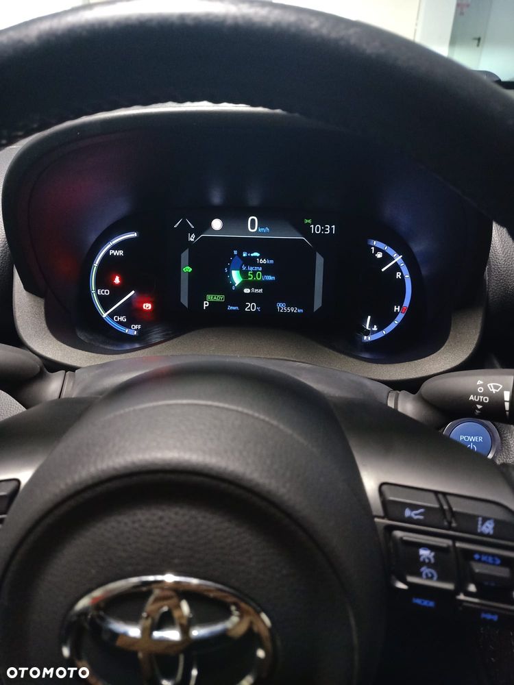 Toyota Yaris Cross - 21