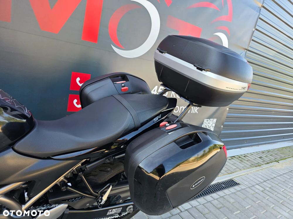 Suzuki SV - 9