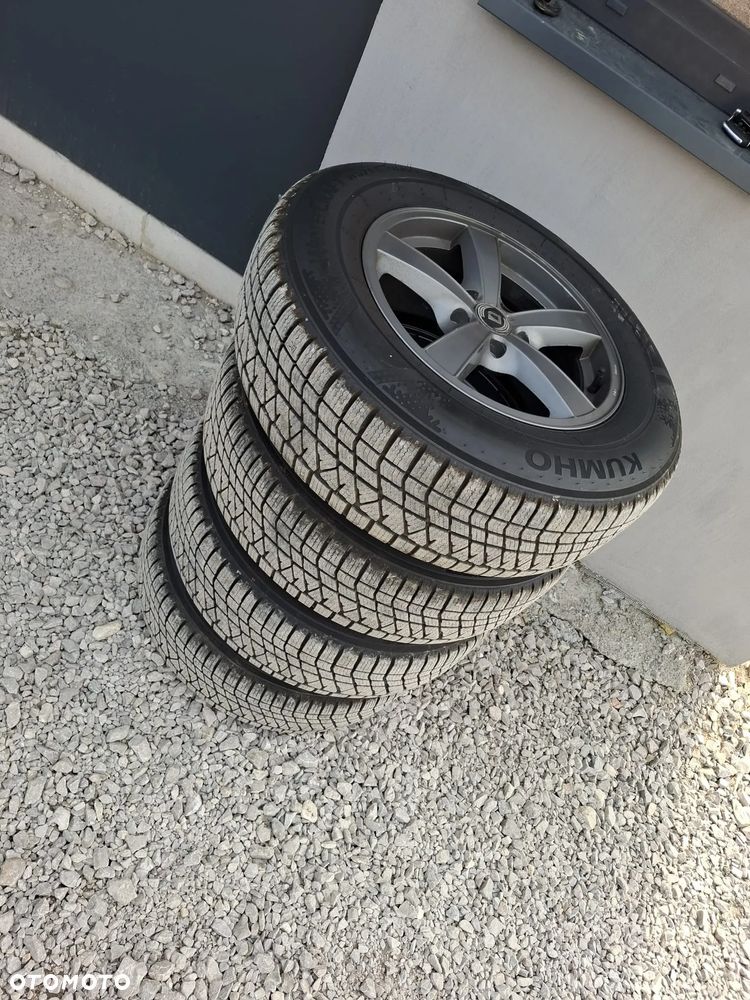 Hyundai ix35 1.6 GDI Premium 2WD - 17