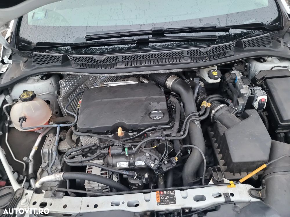 Opel Astra 1.2 Turbo Start/Stop Sports Tourer - 18