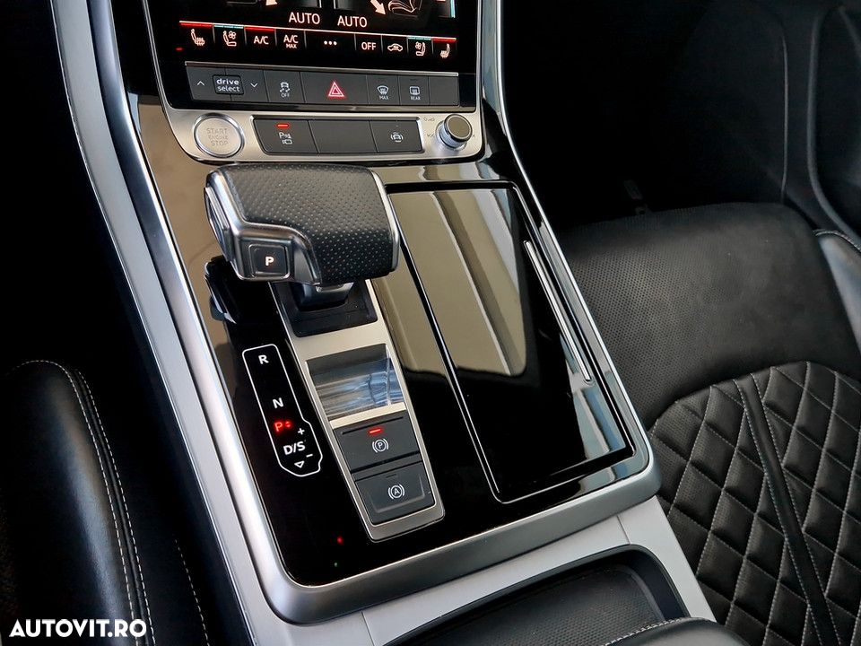 Audi Q8 3.0 55 TFSI quattro Tiptronic MHEV - 17