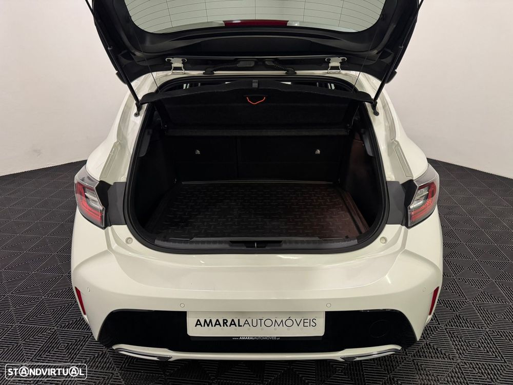 Toyota Corolla 2.0 Hybrid GR-Sport - 59