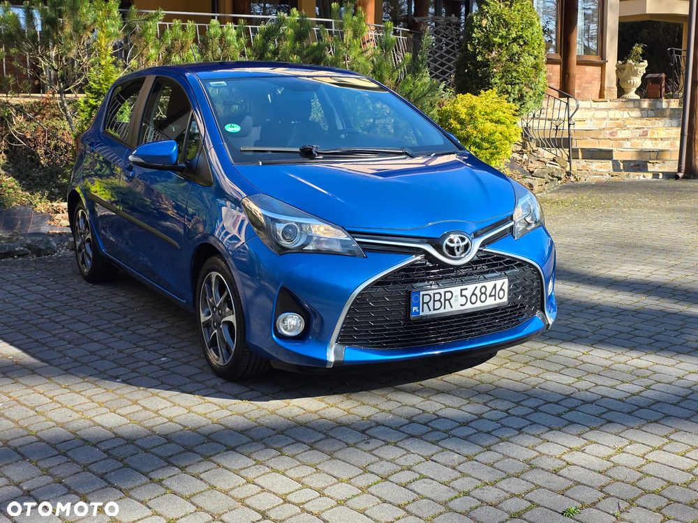 Toyota Yaris 1.33 VVT-i Executive - 37