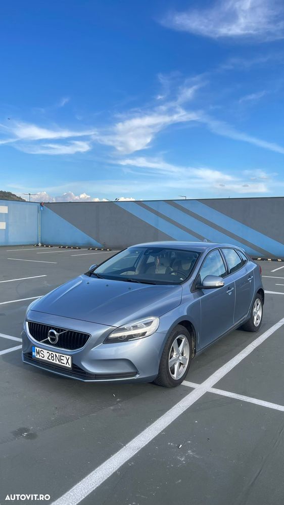 Volvo V40 D2 Basic - 1