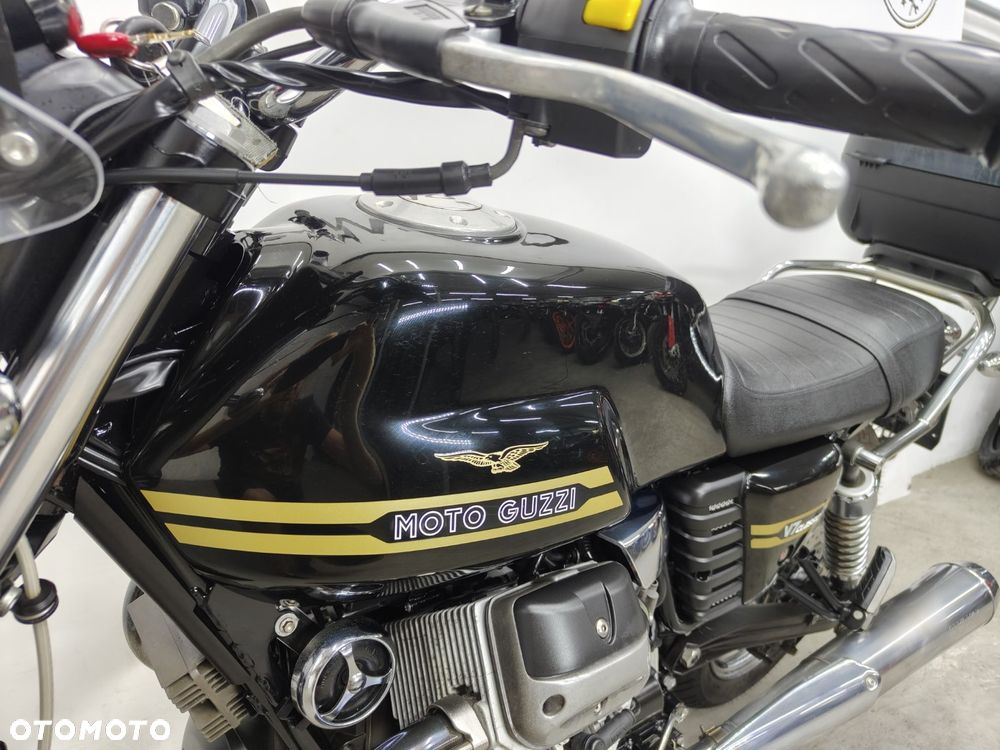Moto Guzzi V7 - 22