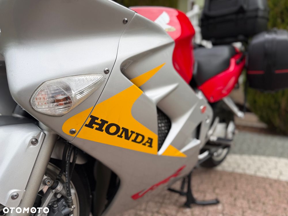 Honda VFR - 33