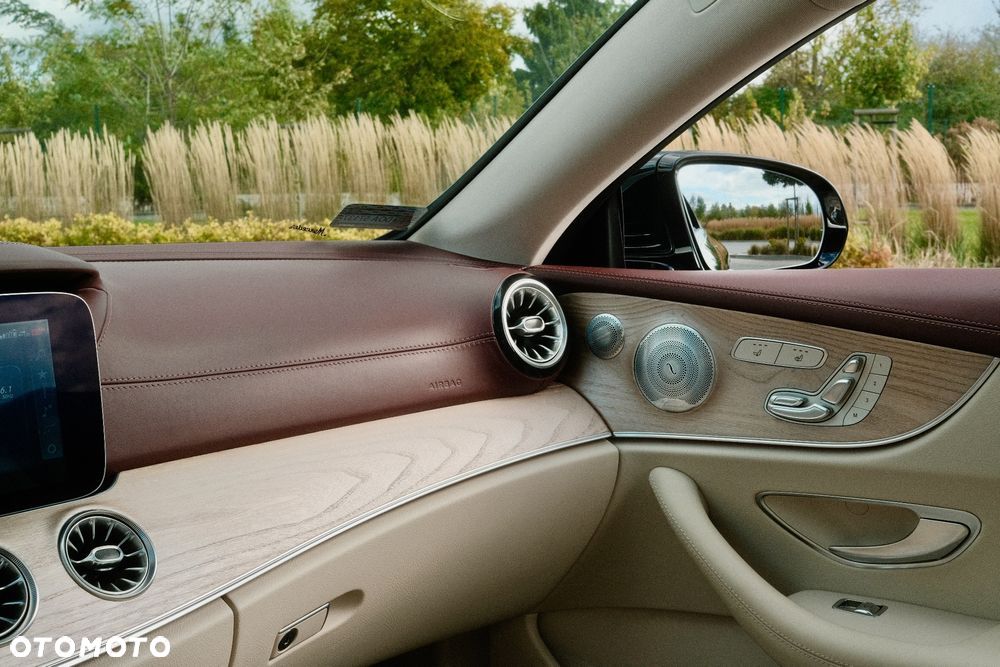 Mercedes-Benz Klasa E 350 d Coupe 4-Matic 9G-TRONIC - 20
