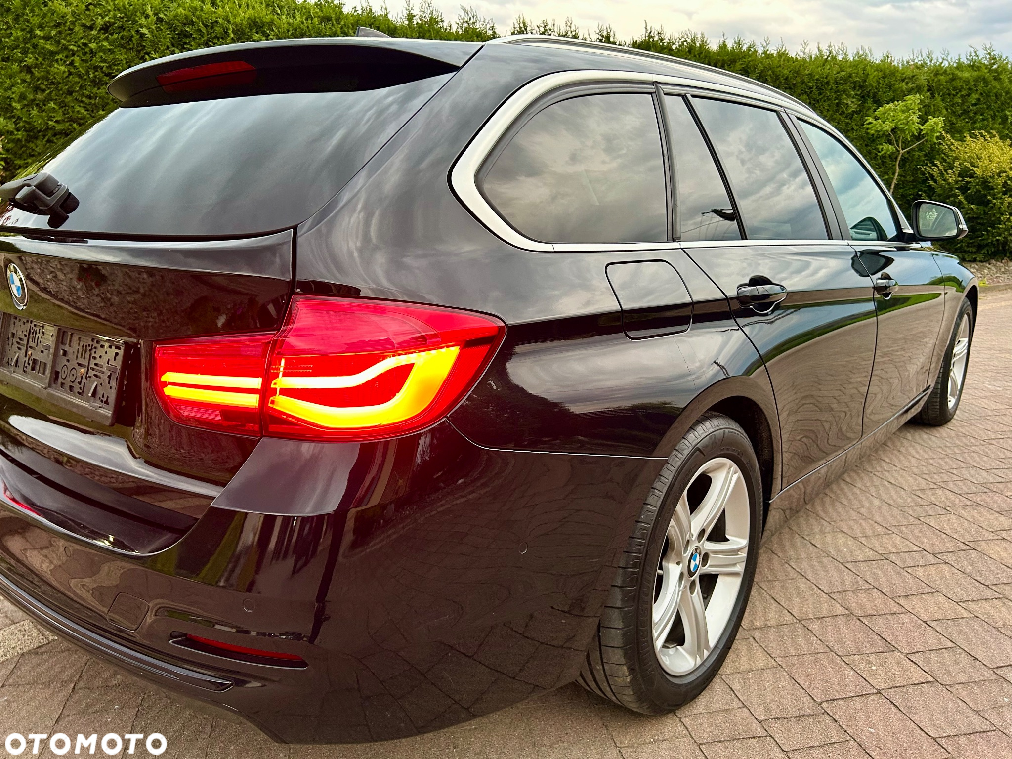 BMW Seria 3 320d Touring Sport Line - 14