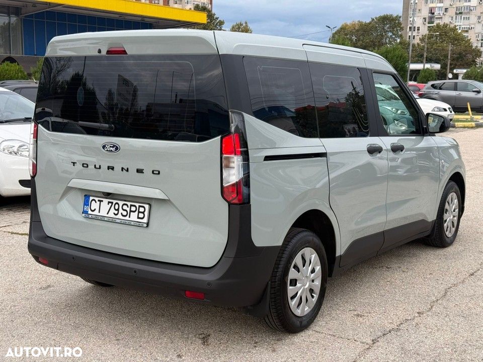 Ford Tourneo Courier - 6