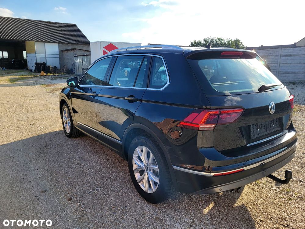 Volkswagen Tiguan 2.0 TDI SCR 4MotION DSG Elegance - 10