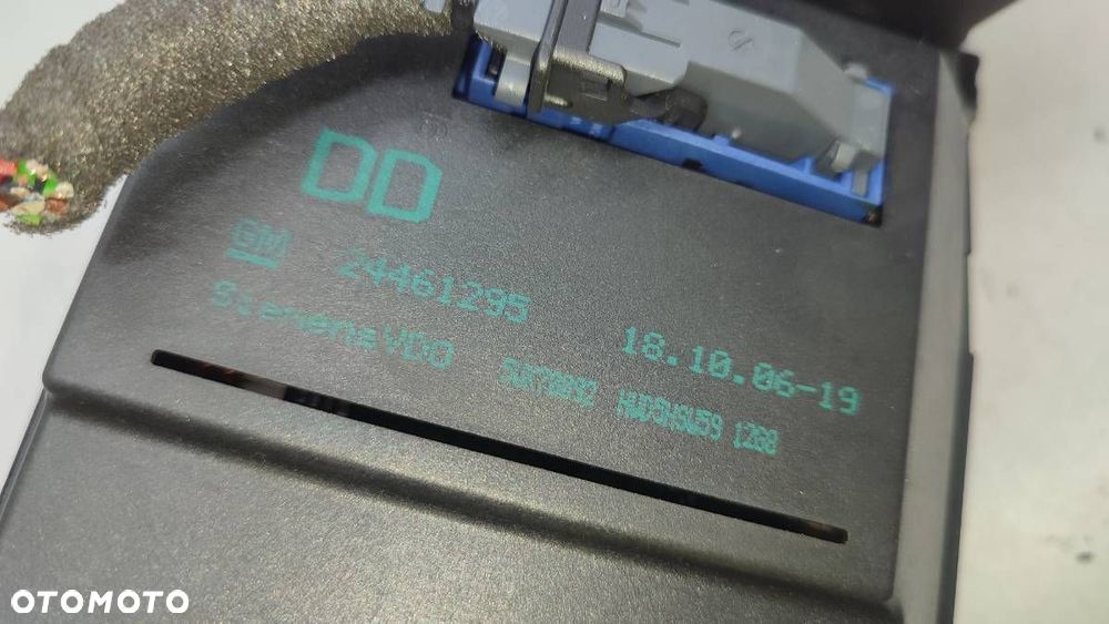 RADIO ODTWARZACZ CD WYŚWIETLACZ OPEL VECTRA C 13233926 24461295 - 9