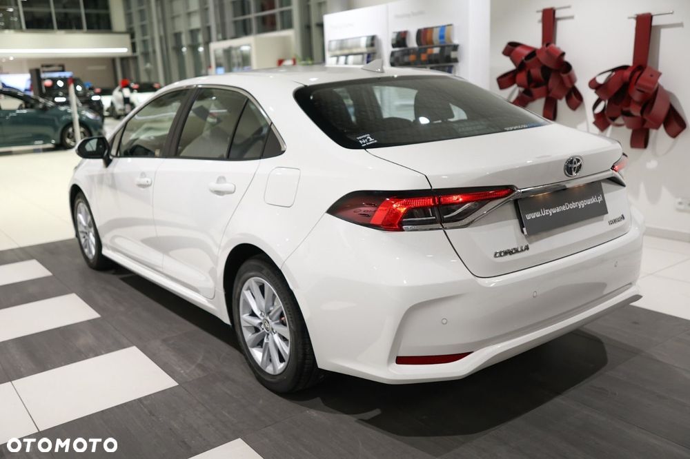 Toyota Corolla - 5