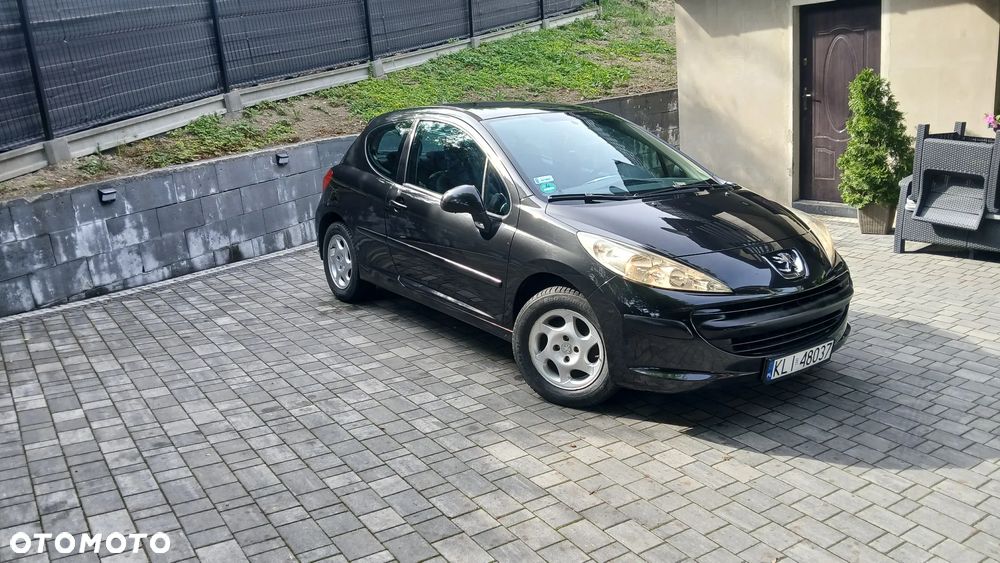 Peugeot 207 1.4 16V Trendy - 9