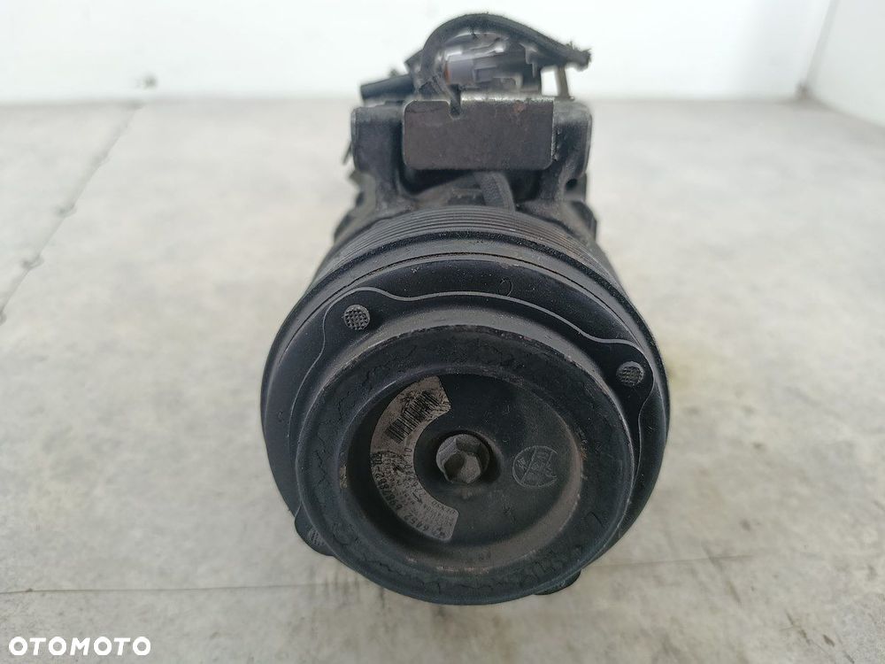 POMPA, SPRĘŻARKA KLIMATYZACJI BMW 1 E87 447260-1851 6987862 DENSO 2.0 - 5