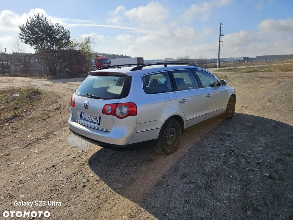 Volkswagen Passat 1.9 TDI Comfortline - 10
