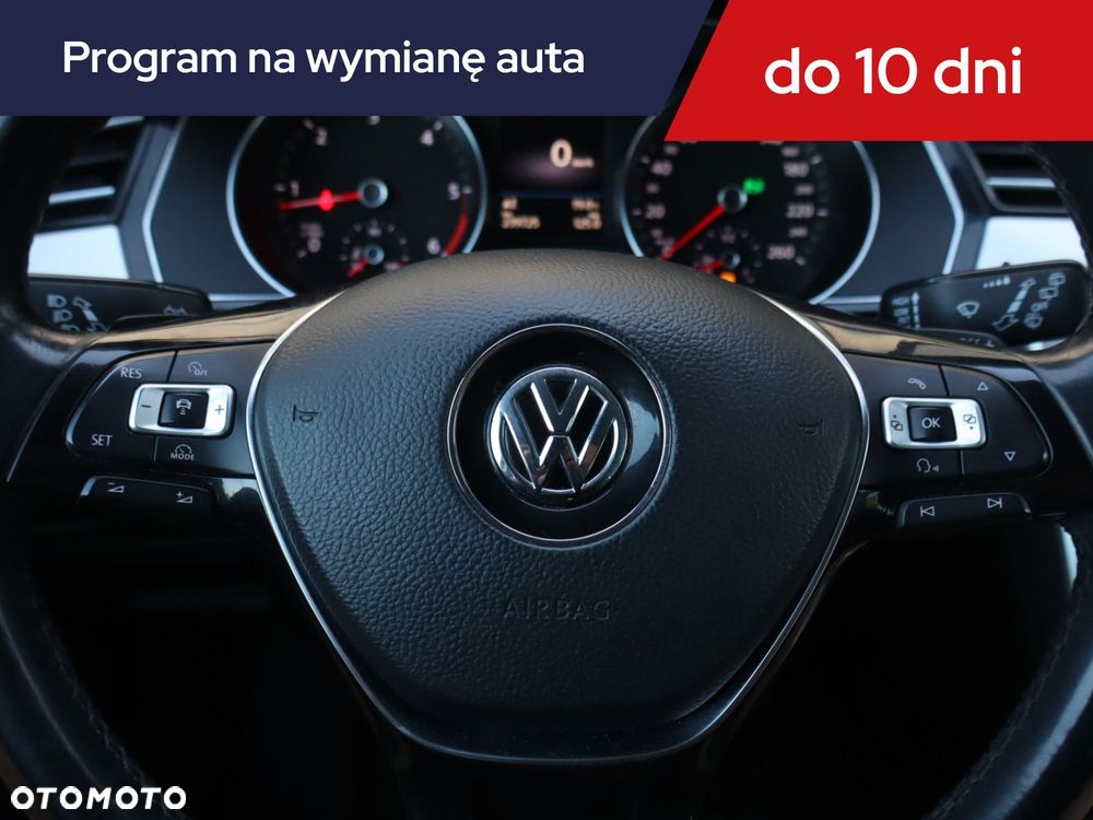 Volkswagen Passat Variant - 22