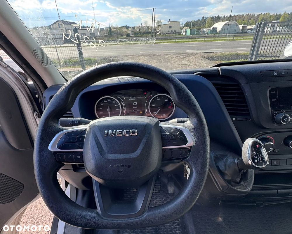 Iveco Daily 35C14 - 10