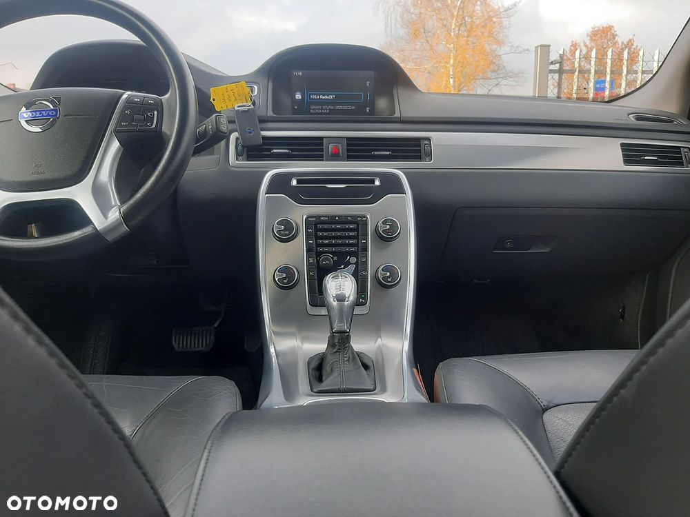 Volvo V70 D4 Geartronic Summum - 19