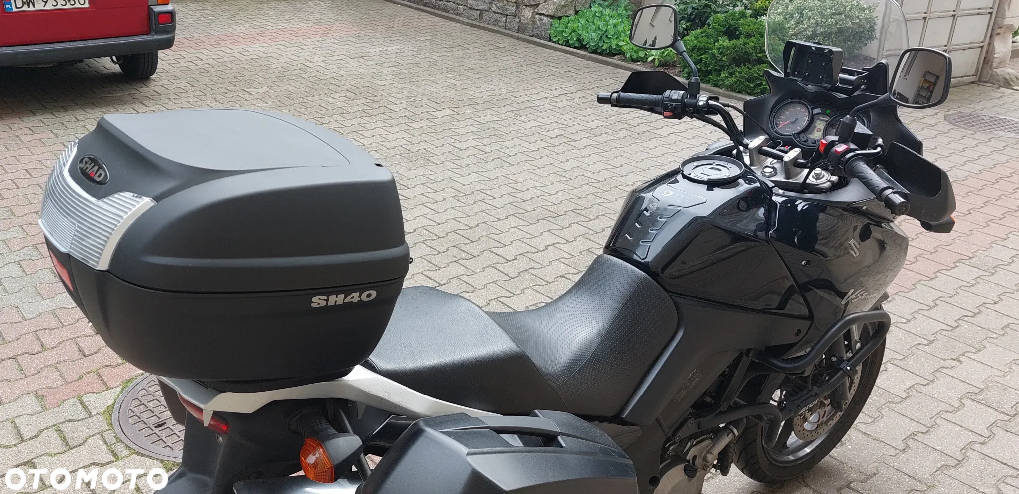 Suzuki V-STROM - 6