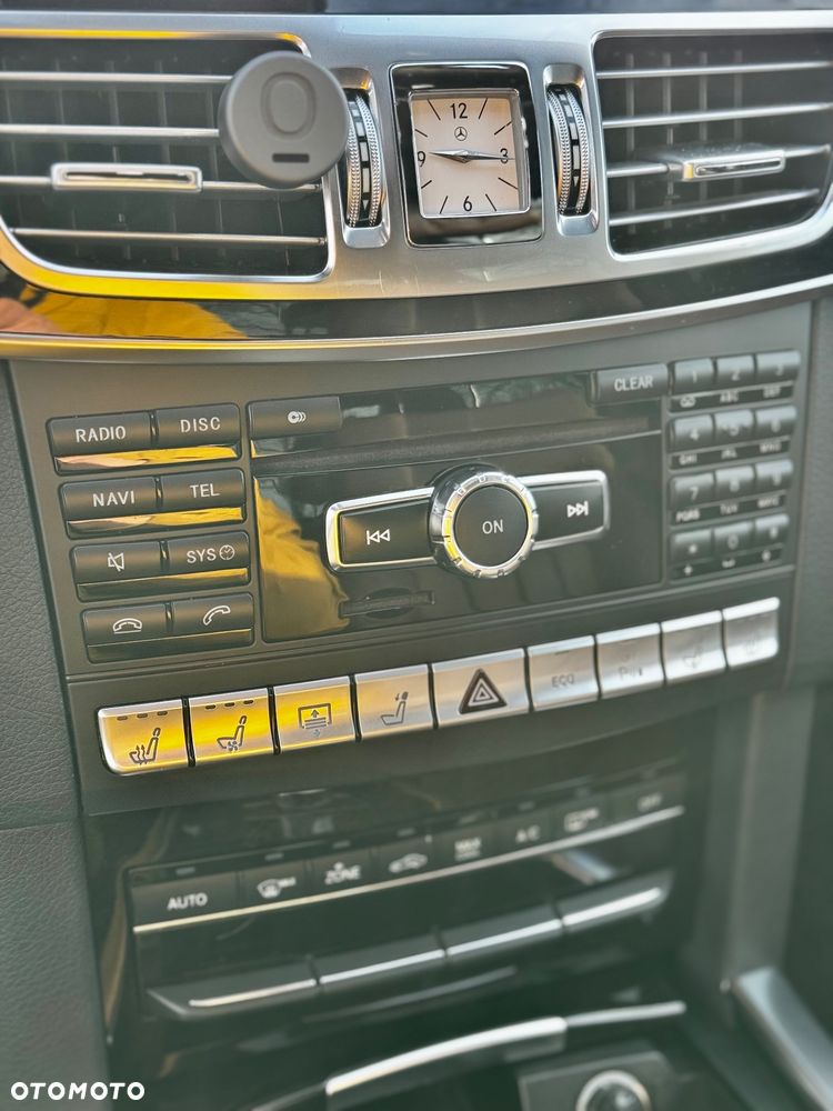 Mercedes-Benz Klasa E 500 7G-TRONIC Elegance - 10