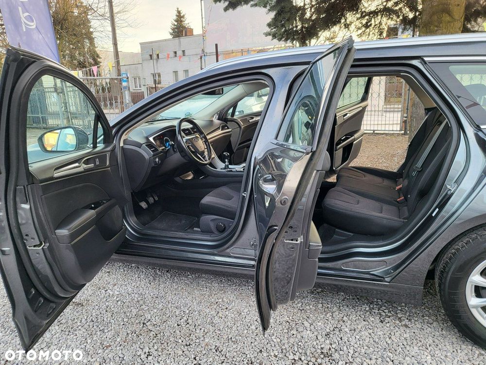 Ford Mondeo - 18