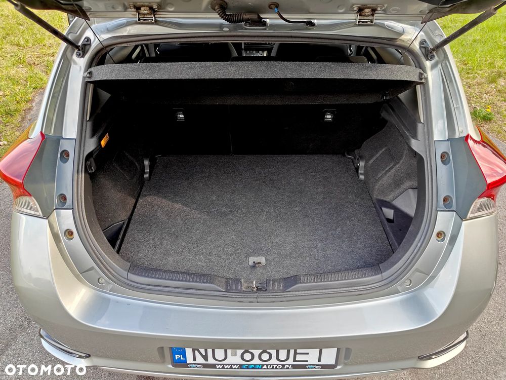 Toyota Auris - 31