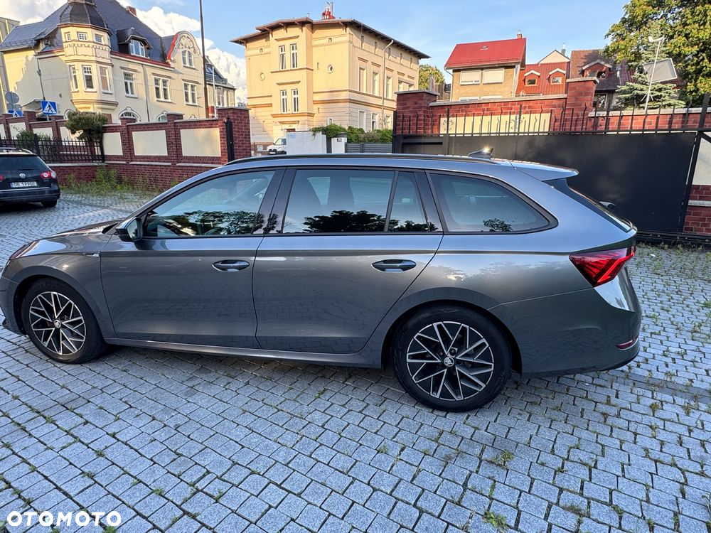 Skoda Octavia 1.5 TSI ACT Sportline - 4