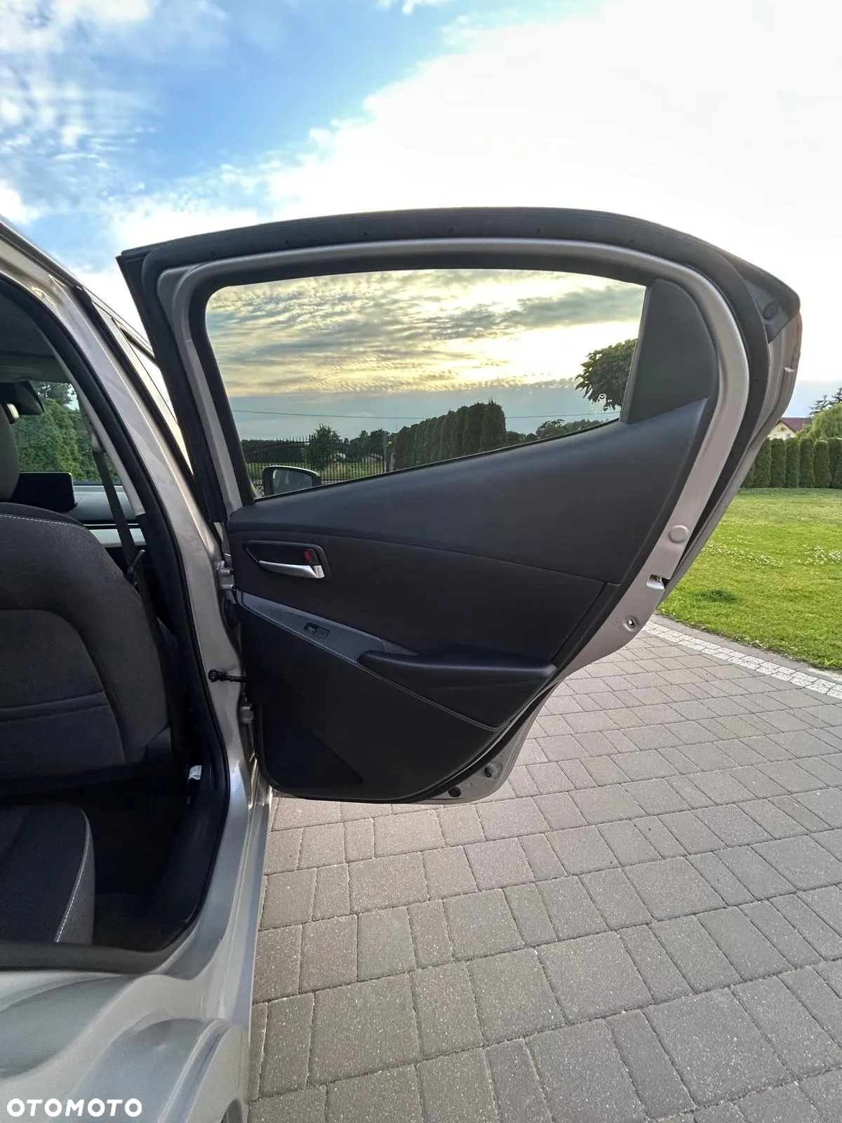 Mazda 2 e-SKYACTIV G 90 M HYBRID Homura - 14